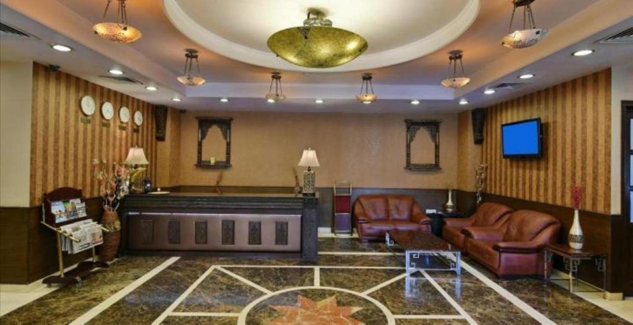 The Royal Retreat Hotel Ранчи Екстериор снимка